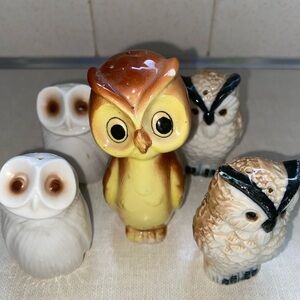 Vintage Salt & Pepper Shakers Set Lot Owls 5 Items‎
